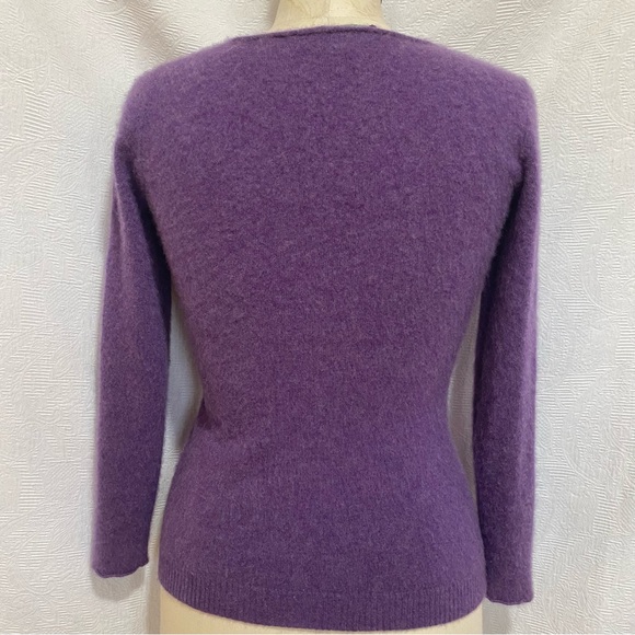 Zadig &Voltaire pure cashmere vneck sweater. - Picture 5 of 6